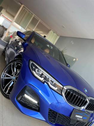 BMW 320i 2.0 16V TURBO GASOLINA M SPORT AUTOMÁTICO BMW 320i 2.0 16V TURBO GASOLINA M SPORT AUTOMÁTICO